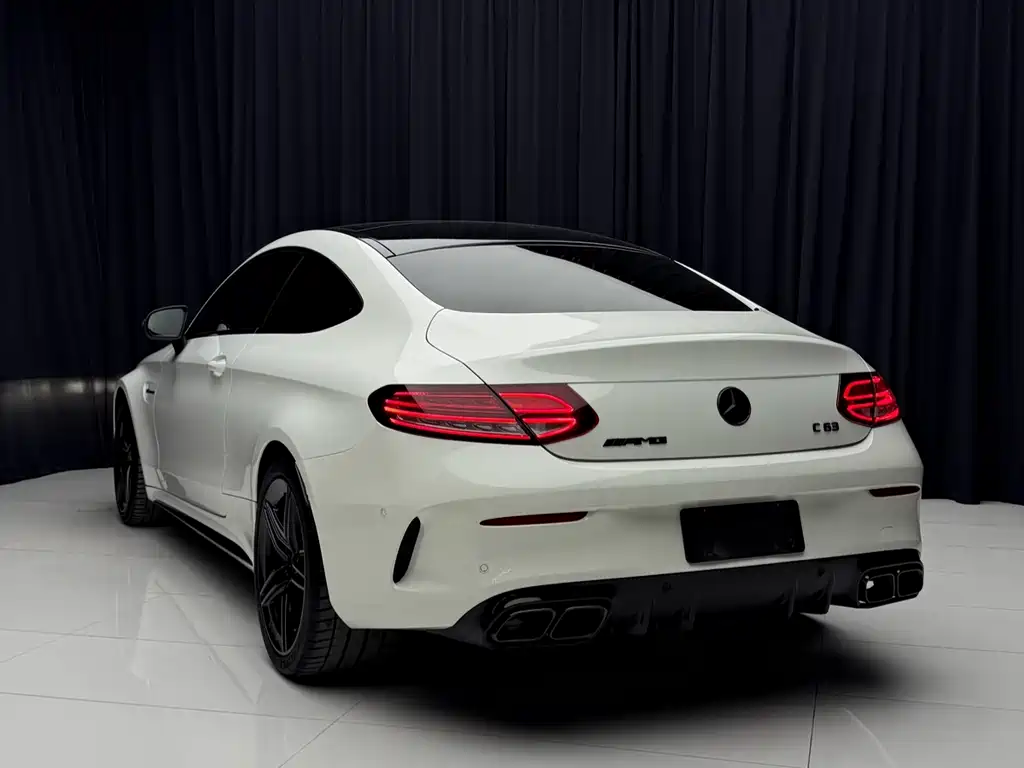 MERCEDES-BENZ C CLASS AMG