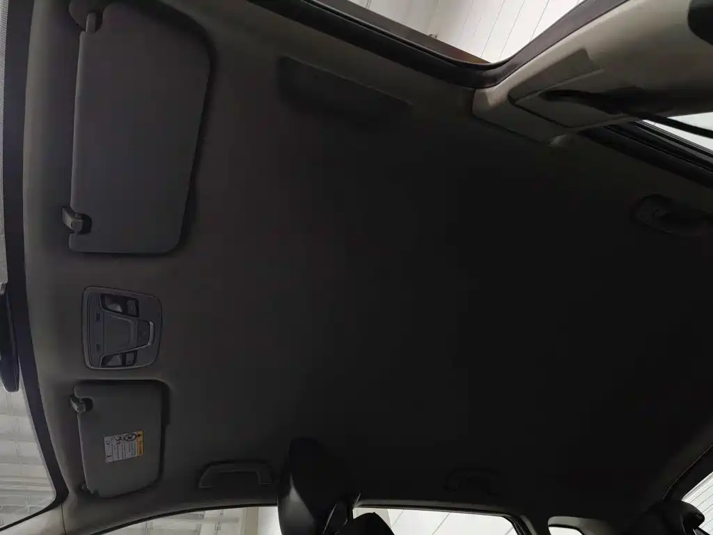 Geely Binyue — миниатюра 14