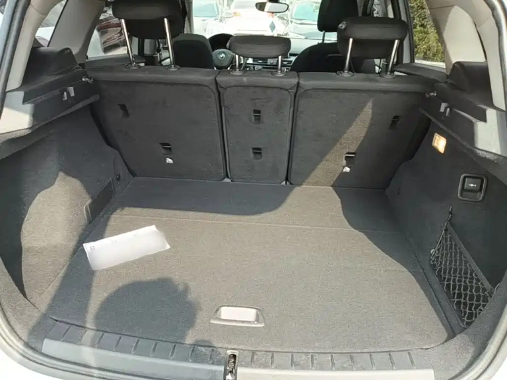 BMW 2 Series Active Tourer — миниатюра 19