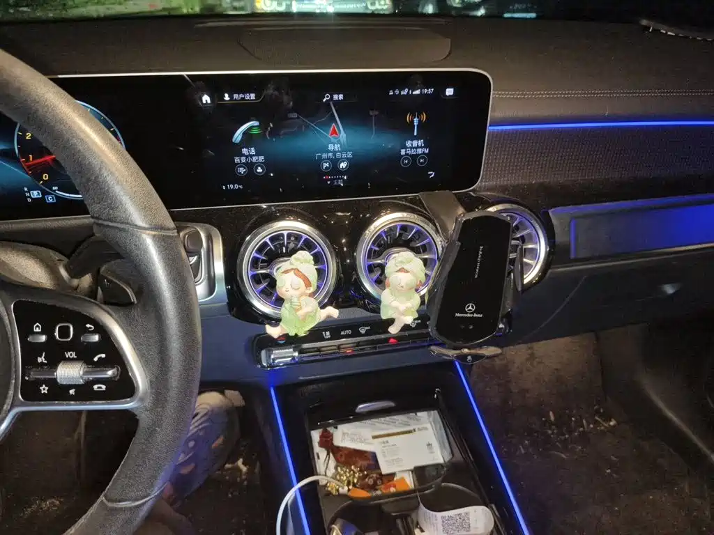 Mercedes-Benz GLB — миниатюра 14