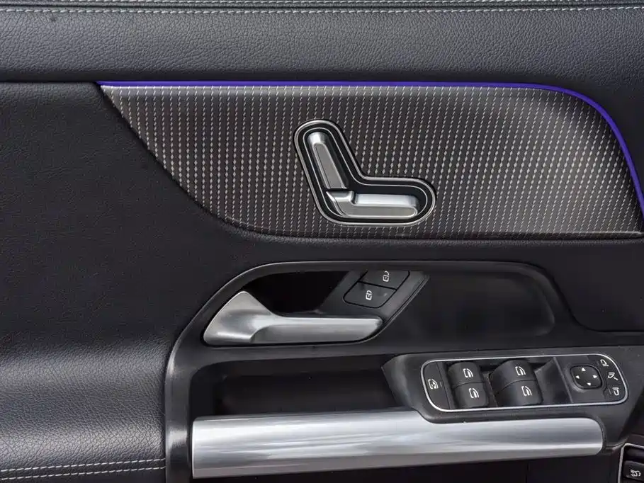 Mercedes-Benz GLA — миниатюра 13