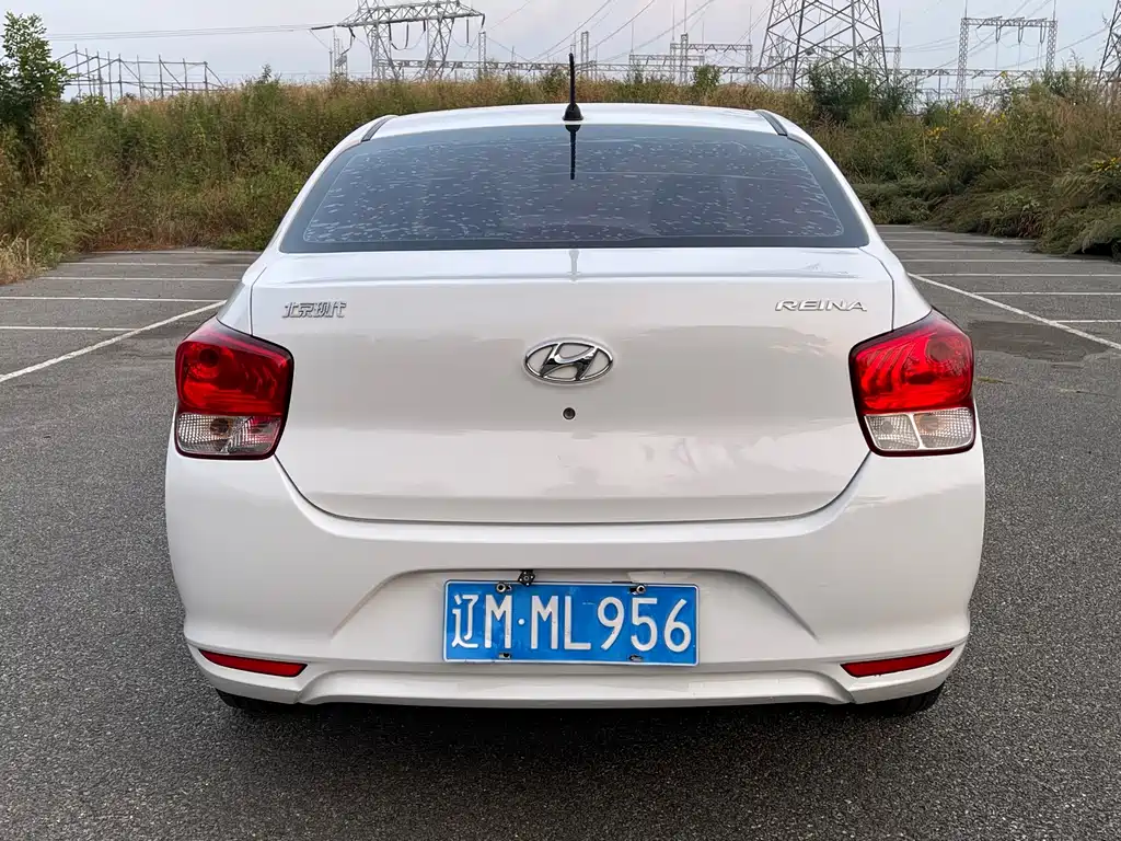 Hyundai Verna — миниатюра 8