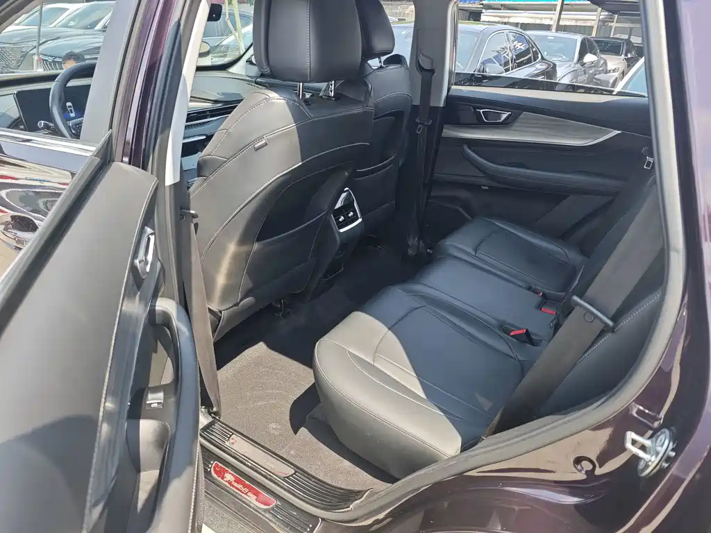 Chery Tiggo 8 — миниатюра 5