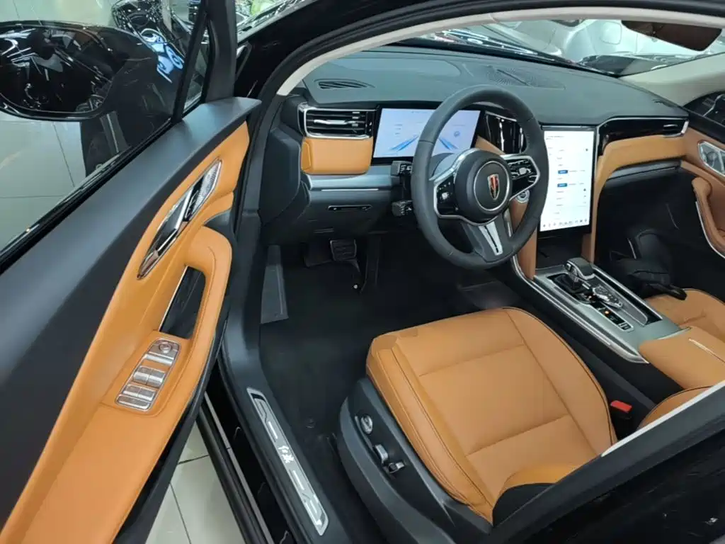 Hongqi Hongqi HS7 PHEV — миниатюра 16
