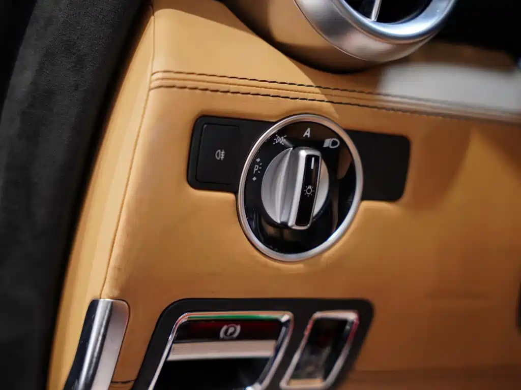 Mercedes-Benz SLS AMG — миниатюра 14