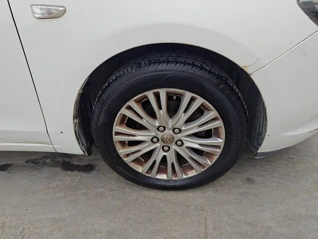 Buick Excelle — миниатюра 10