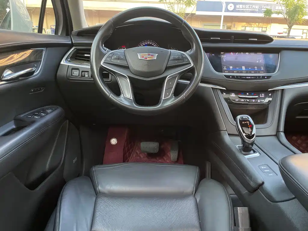 Cadillac XT5 — миниатюра 13