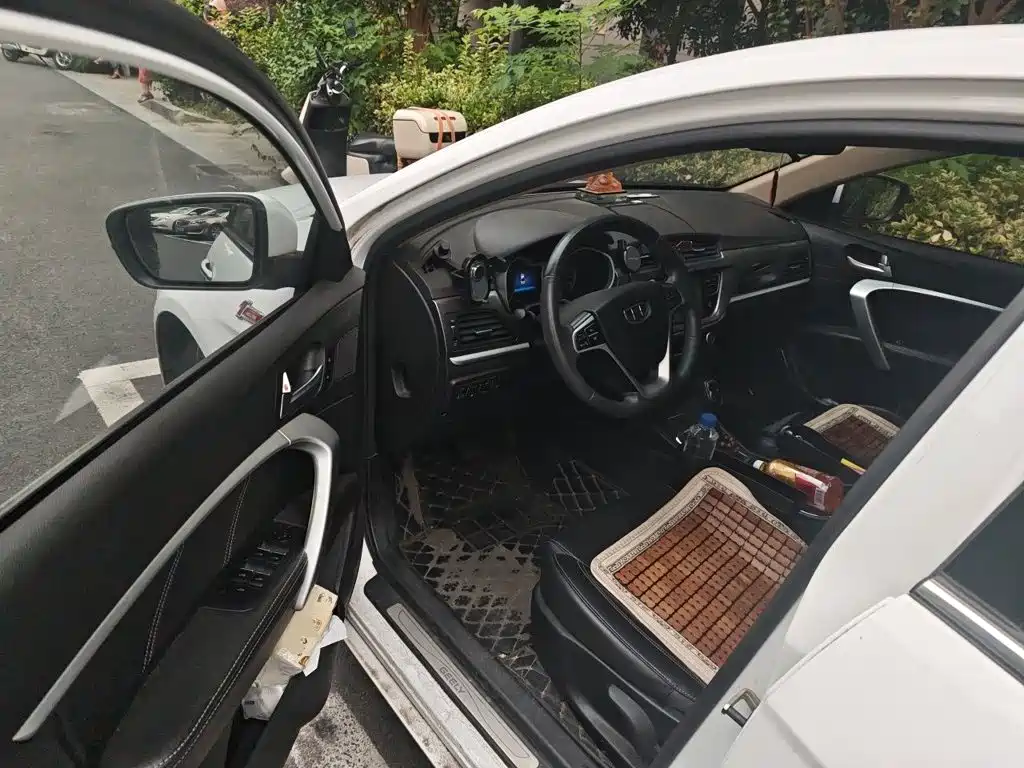 Geely Emgrand — миниатюра 14
