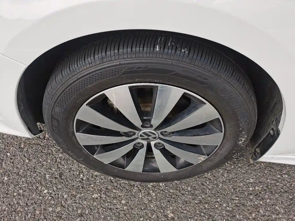 Volkswagen Sagitar — миниатюра 23