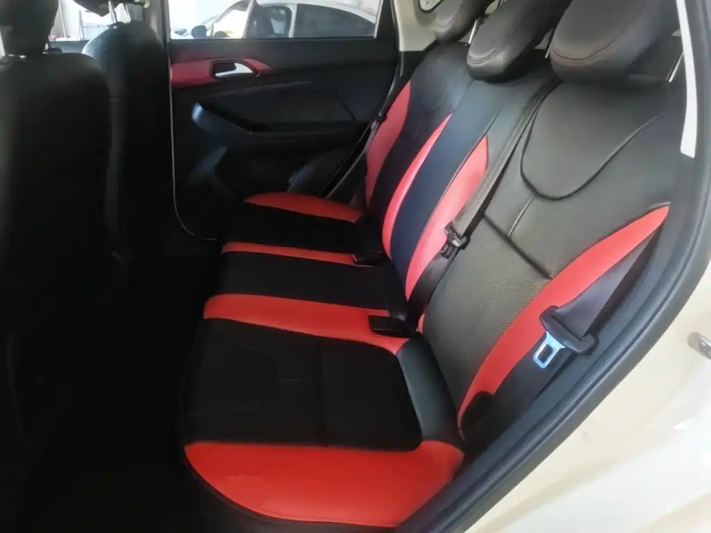 BAIC Senova X35 — миниатюра 17