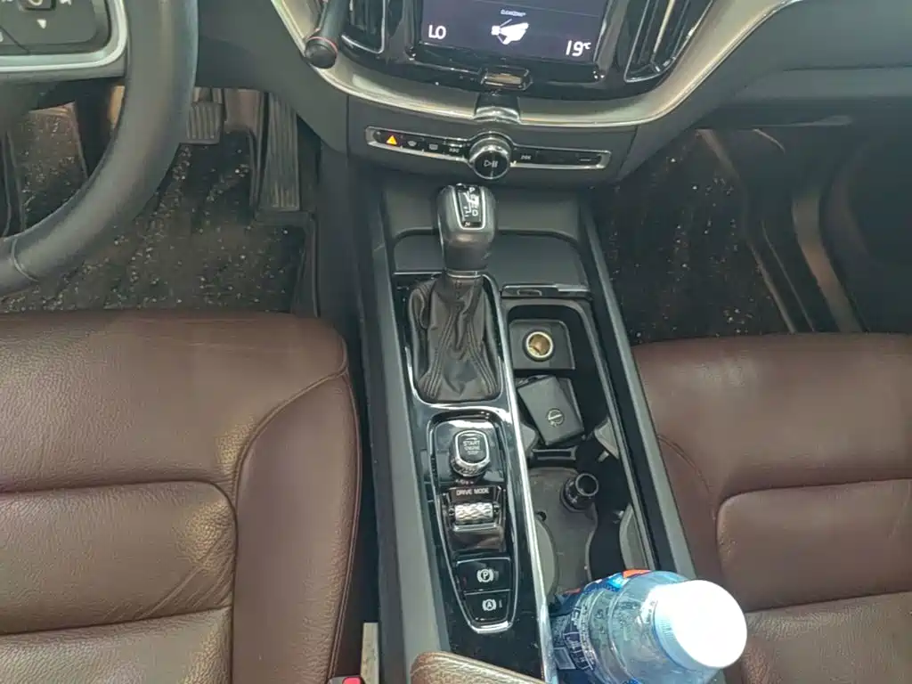 Volvo XC60 — миниатюра 14
