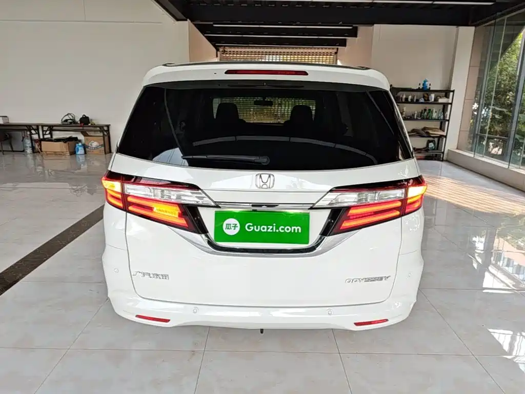 Honda Odyssey — миниатюра 6