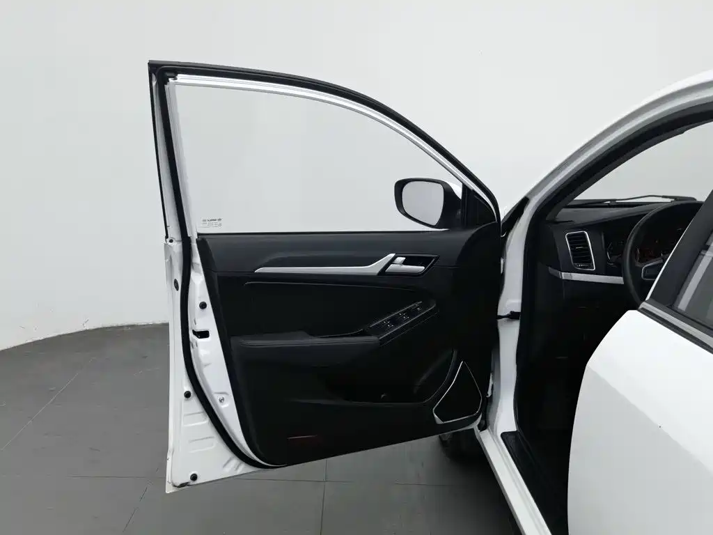 Geely Vision — миниатюра 8