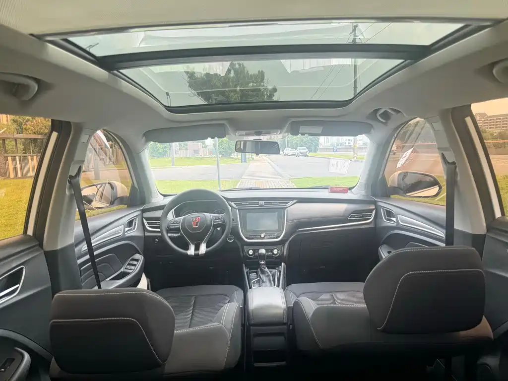 Roewe RX3 — миниатюра 9
