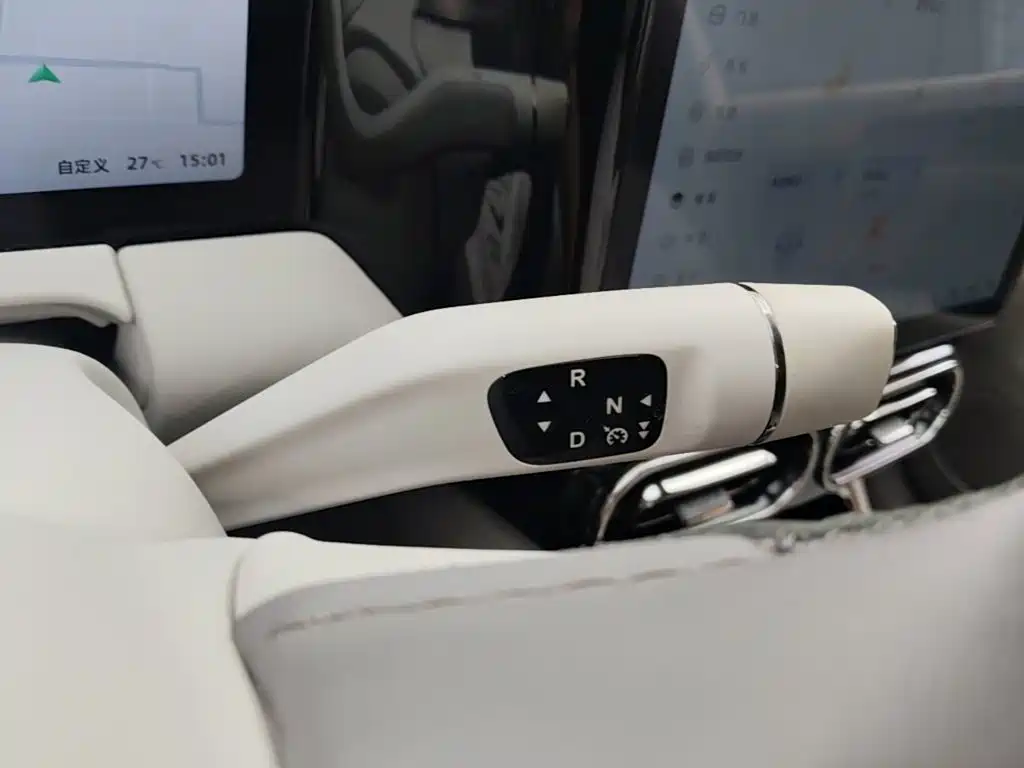 Leapmotor Leapmotor C11 — миниатюра 14