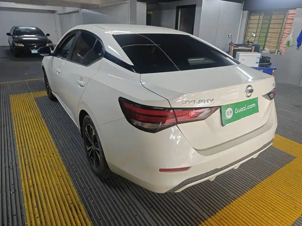 Nissan Sylphy — миниатюра 5