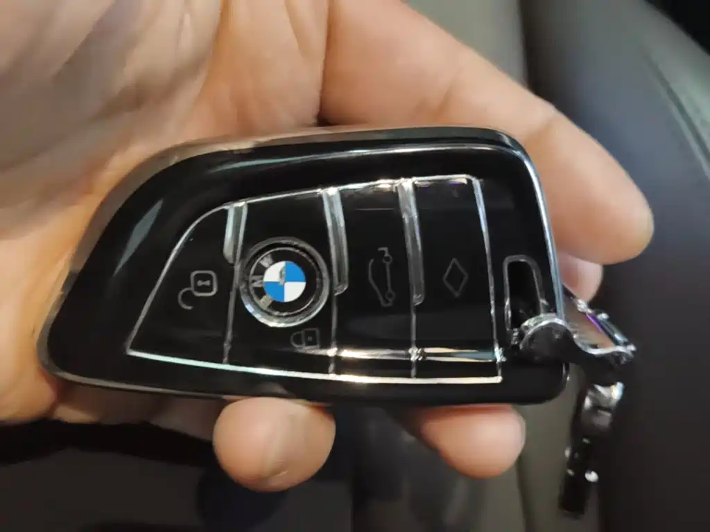 BMW X3 — миниатюра 9