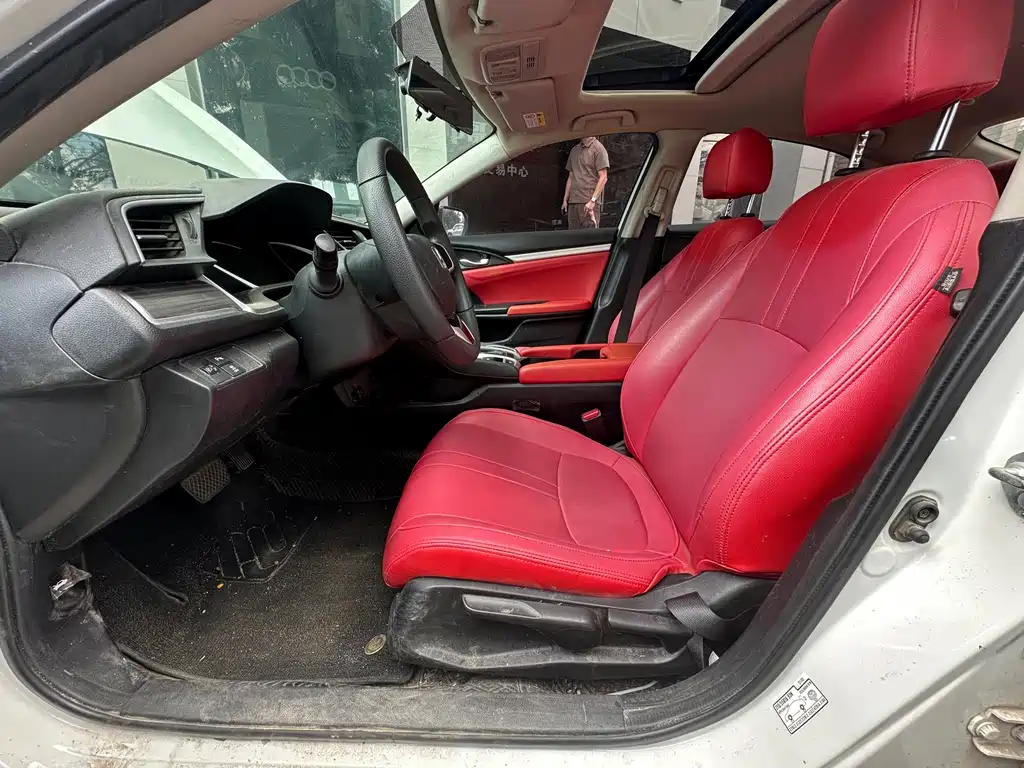 Honda Civic — миниатюра 7