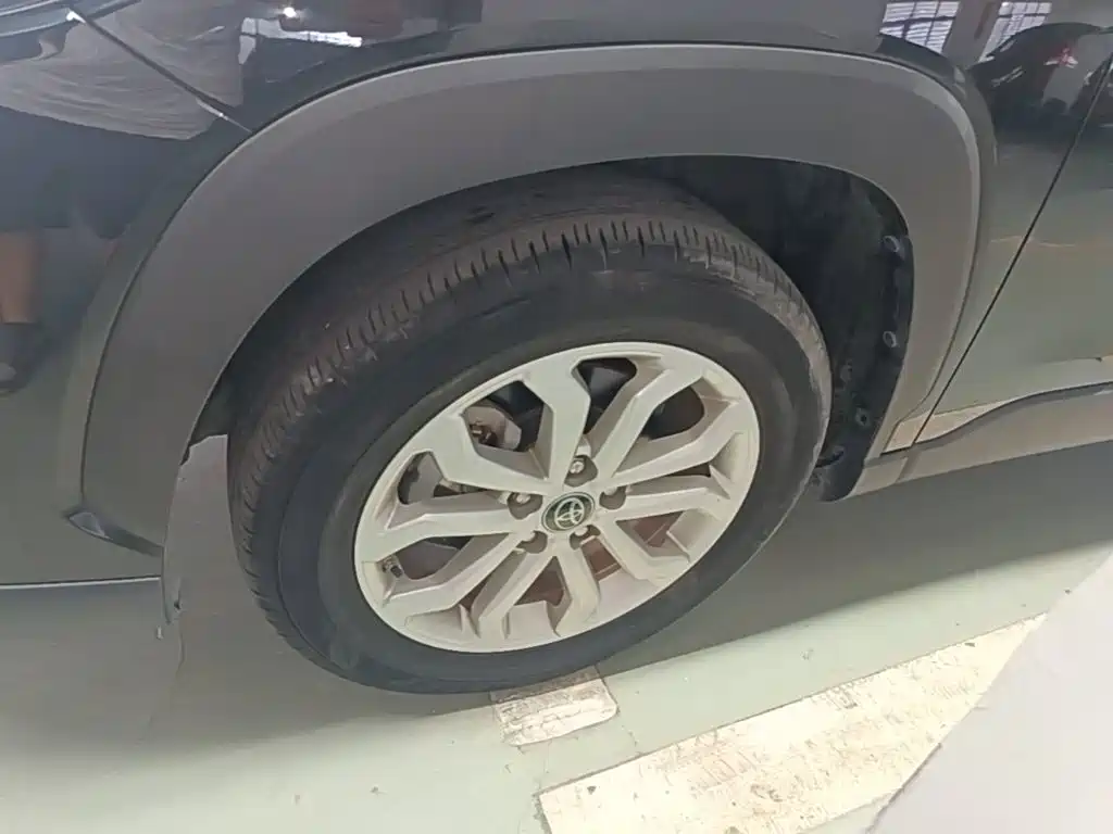Toyota Frontlander — миниатюра 23