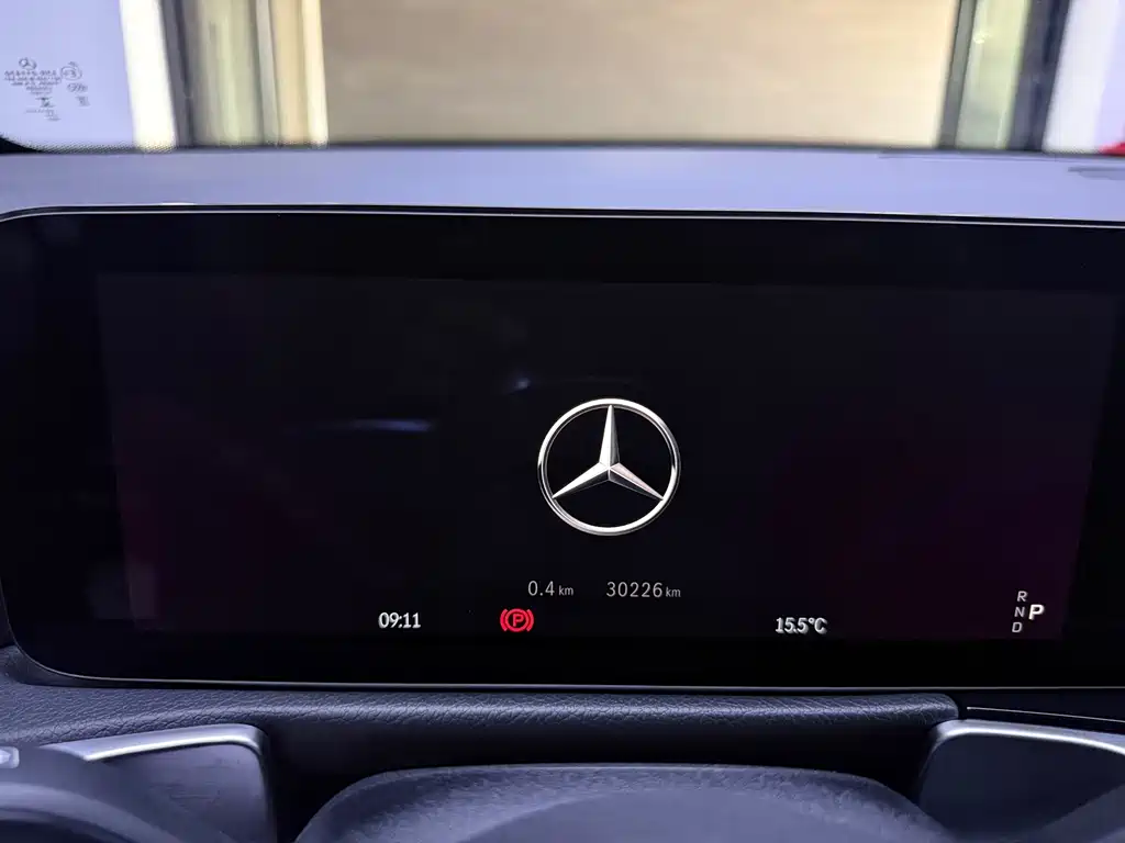 Mercedes-Benz GLB — миниатюра 5