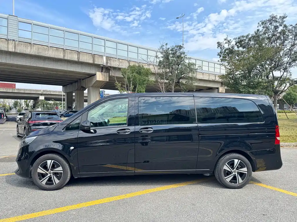 Mercedes-Benz Vito — миниатюра 6