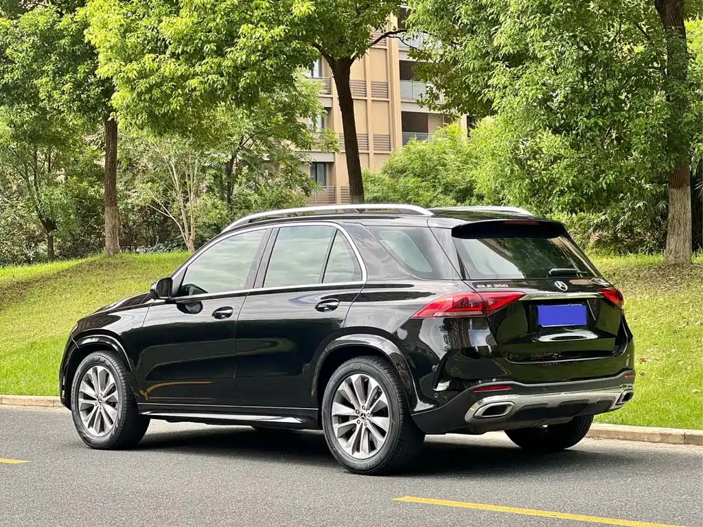Mercedes-Benz GLE (Import) — миниатюра 4