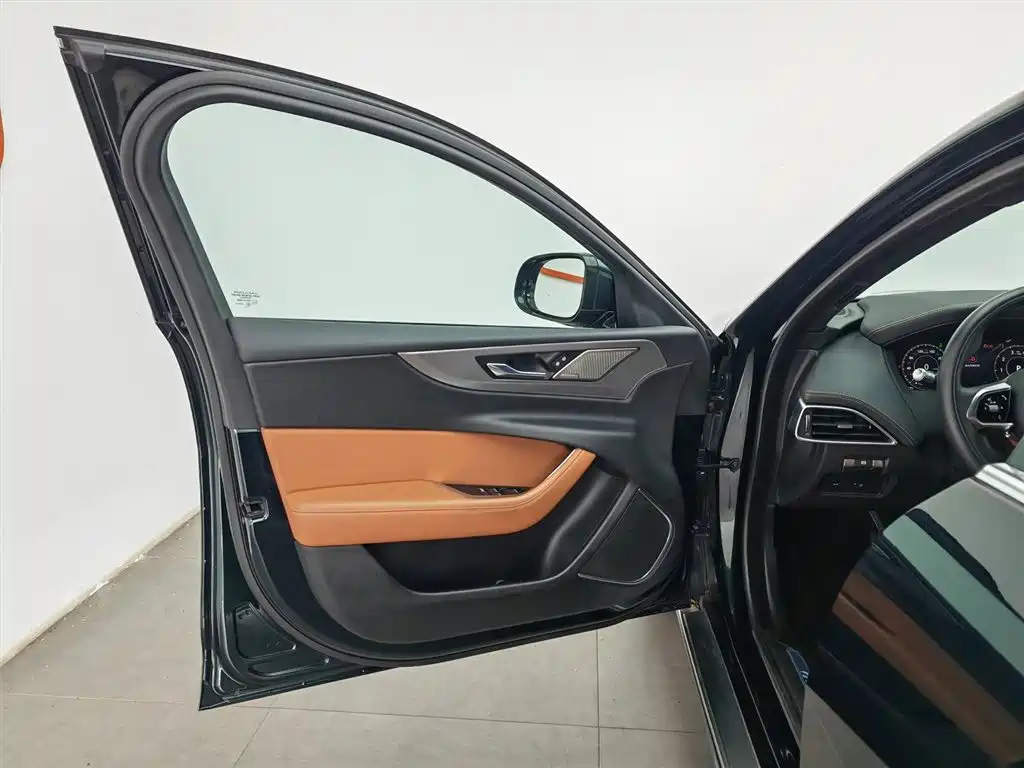 Jaguar XEL 2022 2.0T 250PS R-DYNAMIC S Sport