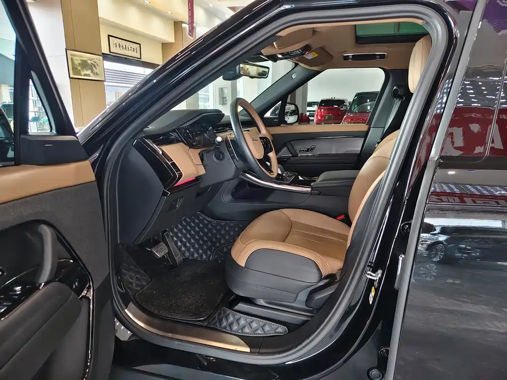 Land Rover Sport — миниатюра 6