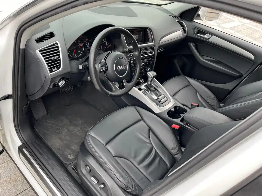Audi Q5 — миниатюра 13