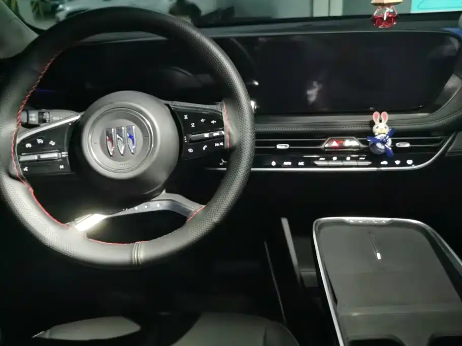 Buick LaCrosse — миниатюра 12