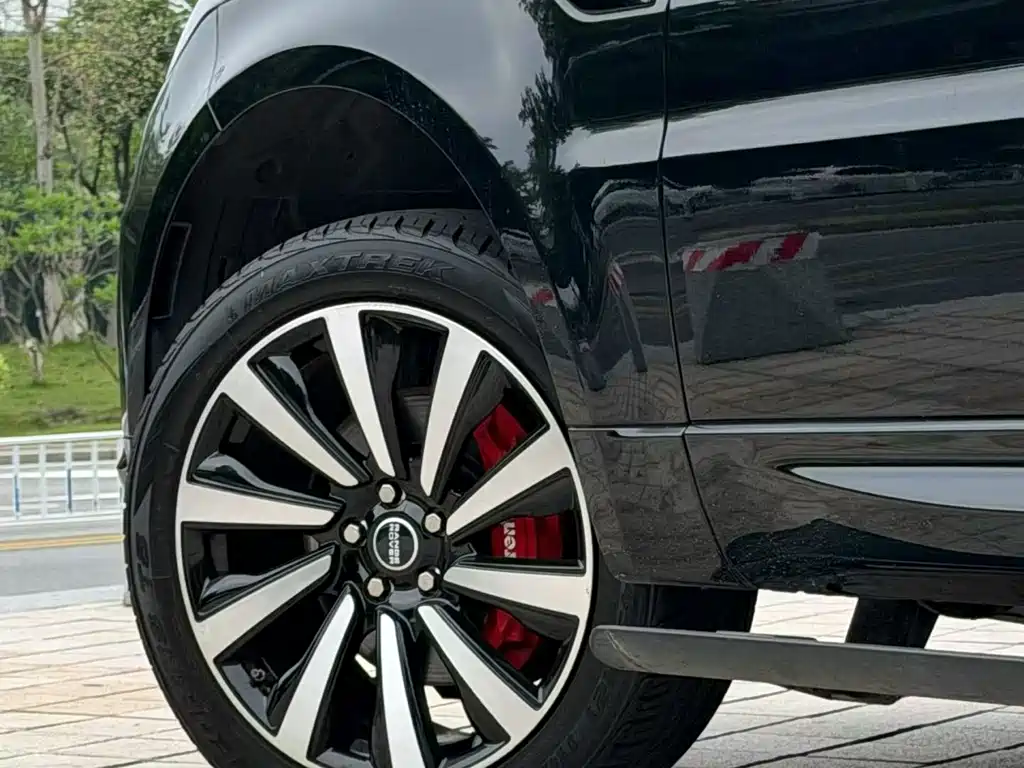 Land Rover Sport — миниатюра 8