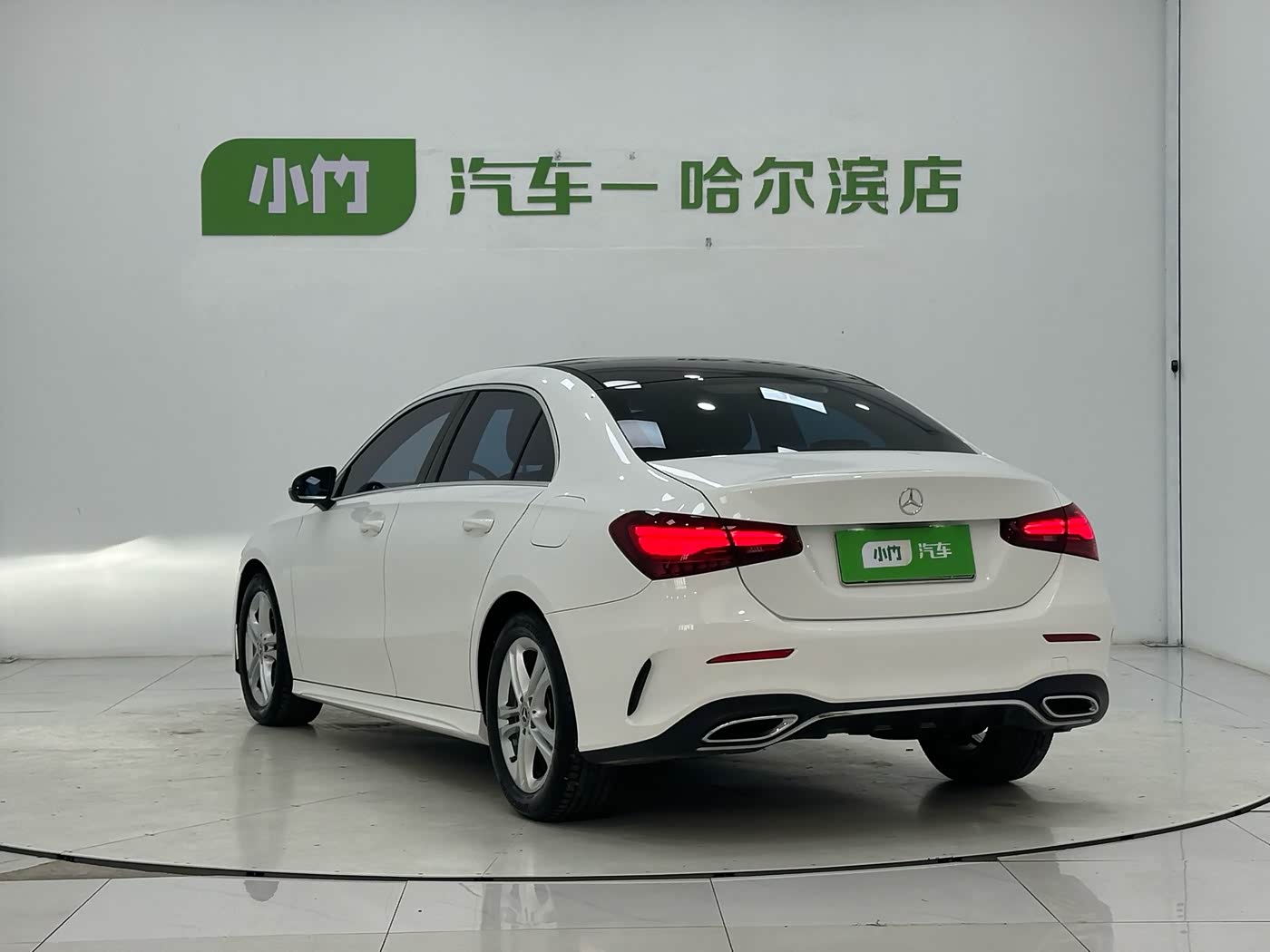 Mercedes-Benz A-Class 1.3 л 2024 г. Белый, пробег 23000 км