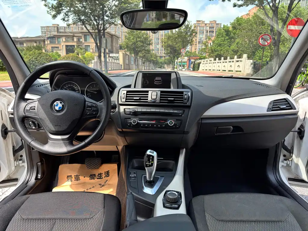 BMW 1 Series (Import) — миниатюра 12