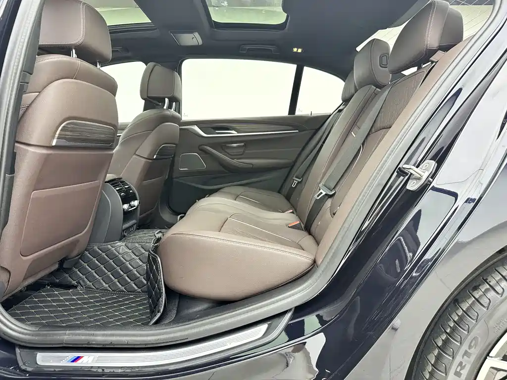 BMW 5 Series 5 2022 530Li Premium M Sport