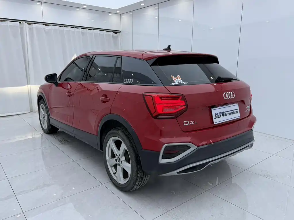 Audi Q2L — миниатюра 6