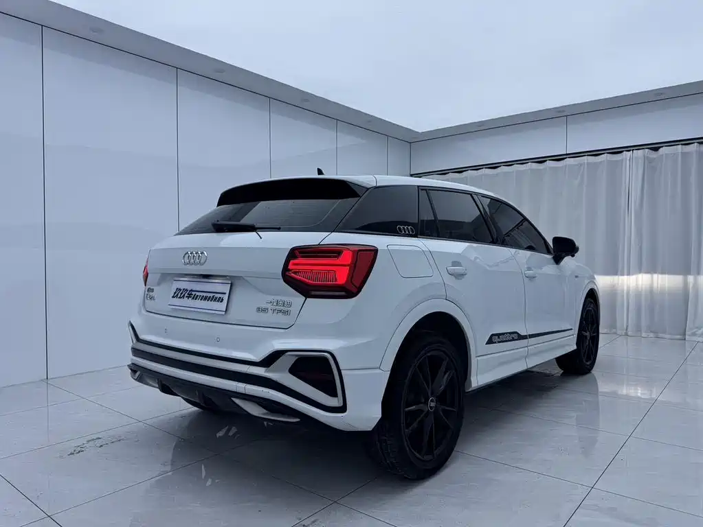 Audi Q2L — миниатюра 6
