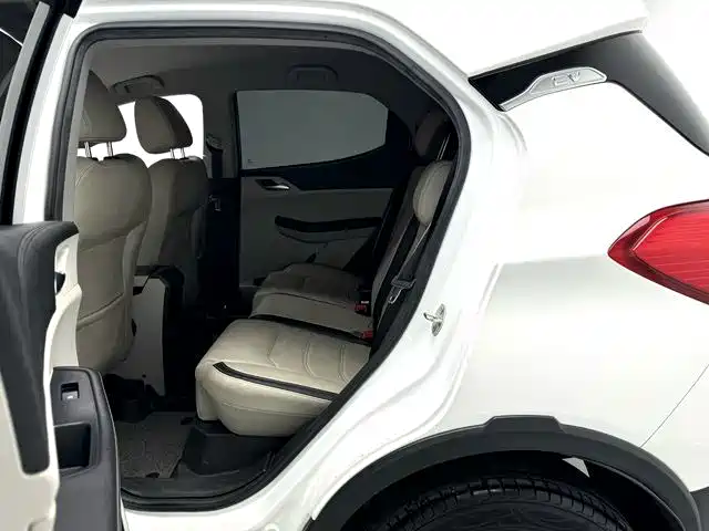 BYD Yuan Pro — миниатюра 6
