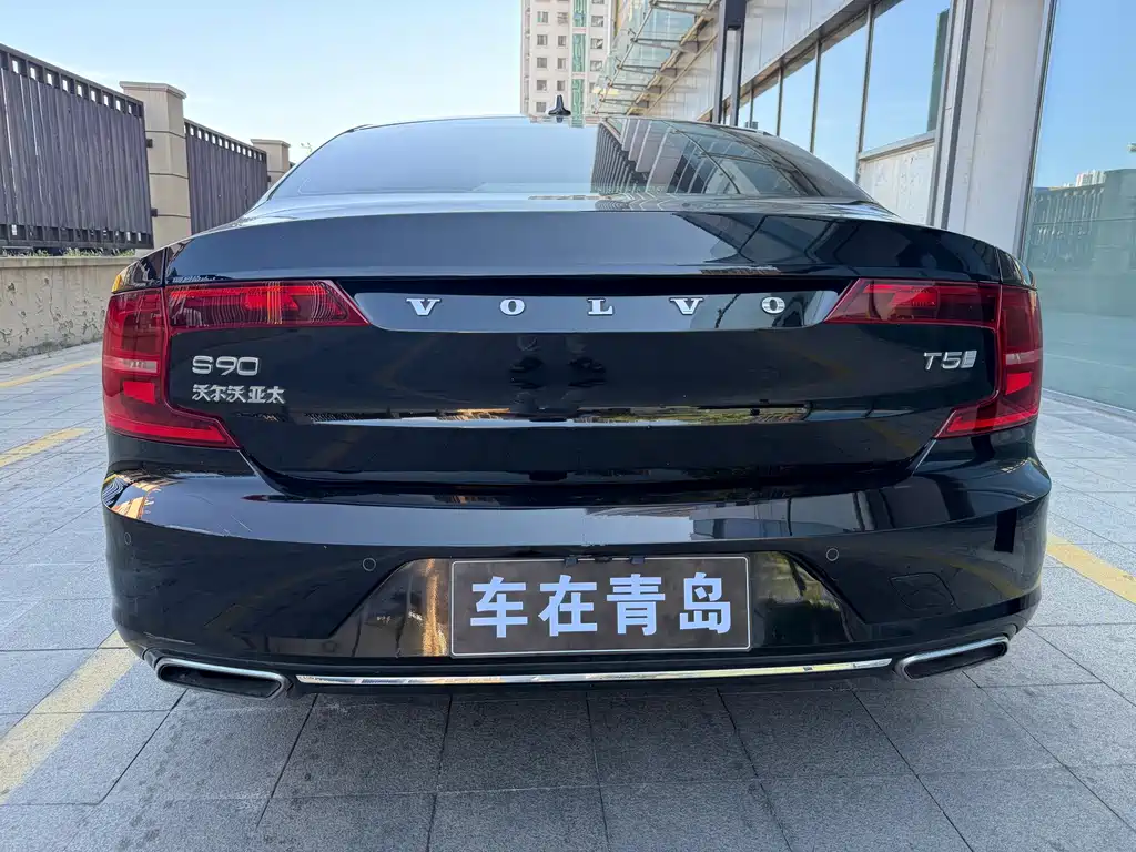 Volvo S90 — миниатюра 13