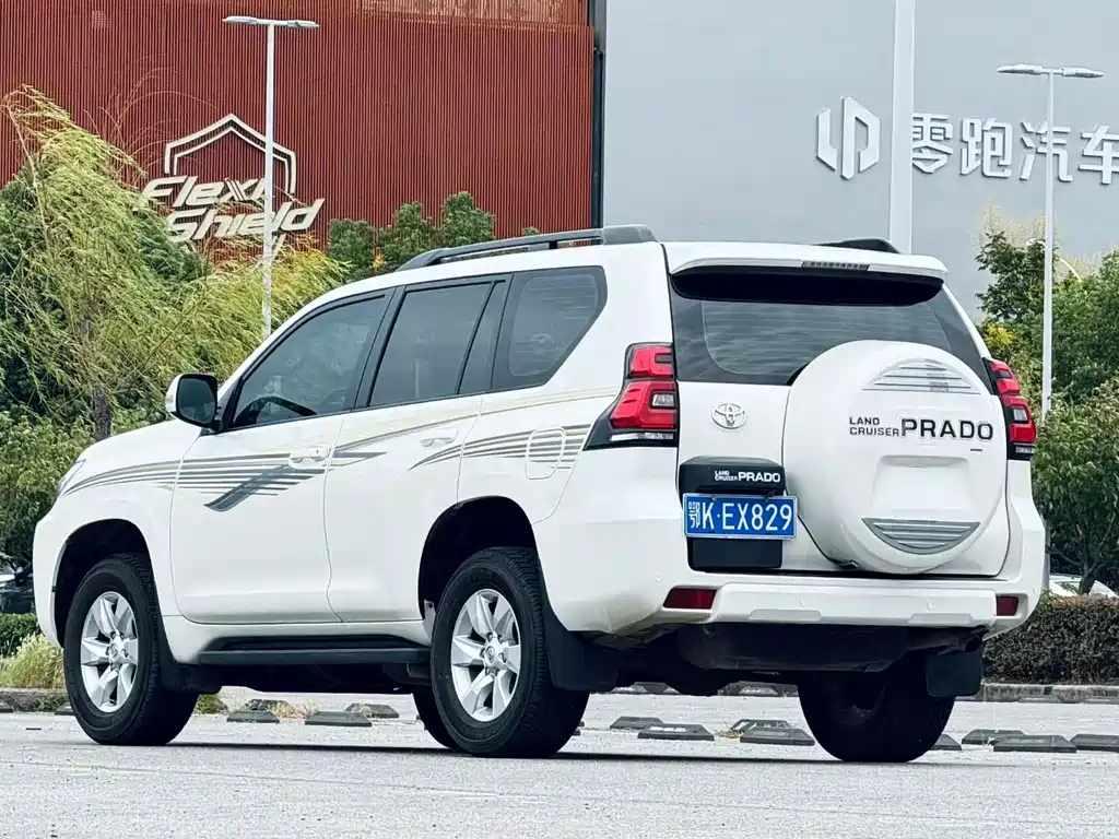 Toyota Prado (Import) — миниатюра 9