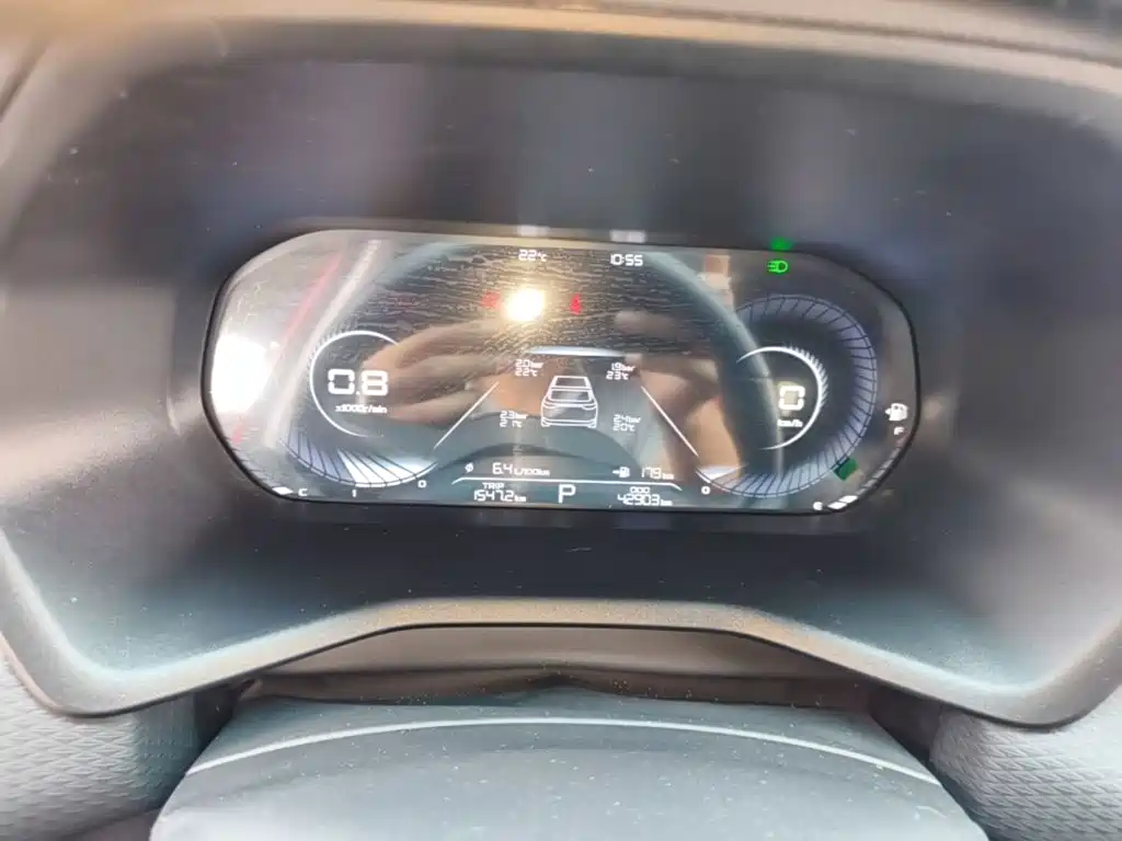 Geely Emgrand — миниатюра 12
