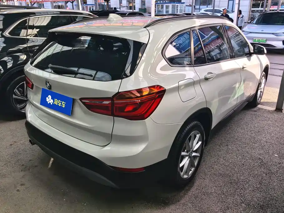 BMW X1 — миниатюра 3