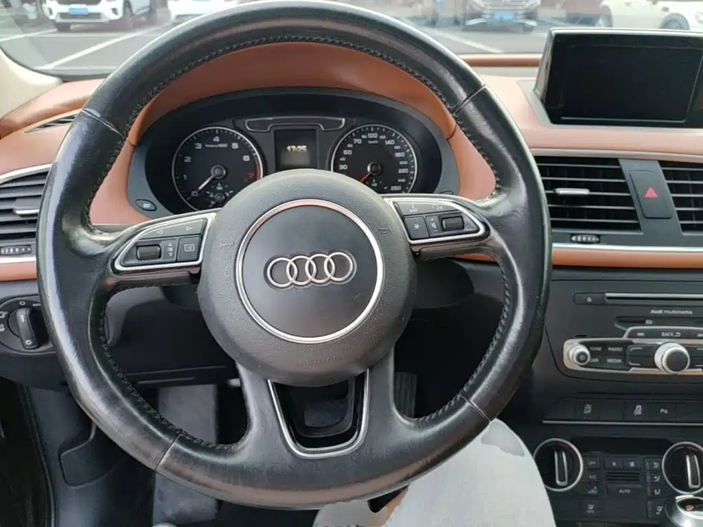 Audi Q3 — миниатюра 11