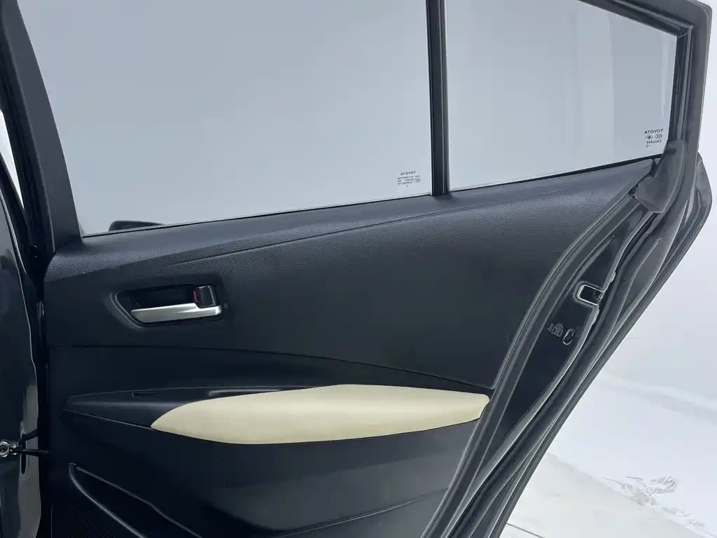 Toyota Corolla — миниатюра 20