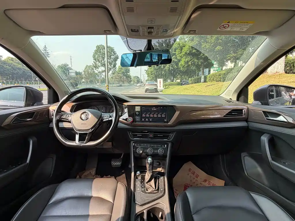 Volkswagen Tharu — миниатюра 13