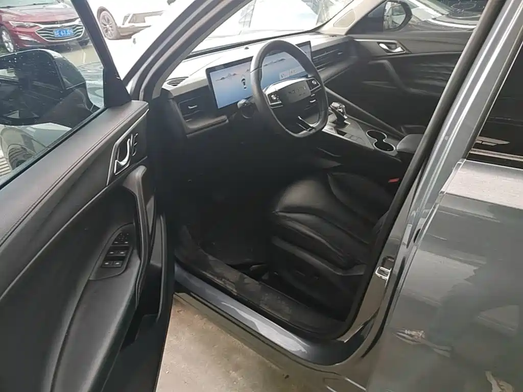 Roewe RX5 — миниатюра 16