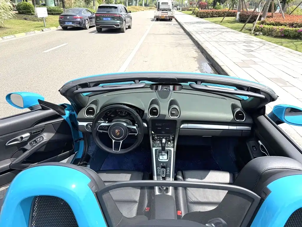 Porsche 718 2018 Boxster 2.0T