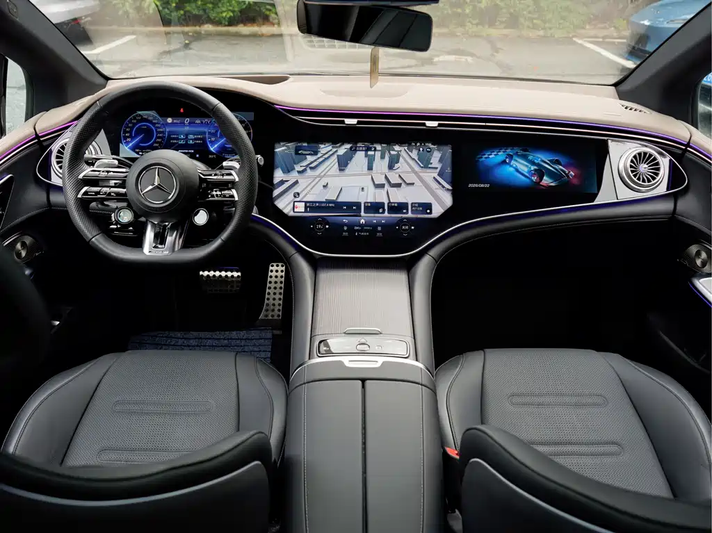 Mercedes-Benz EQE AMG — миниатюра 17