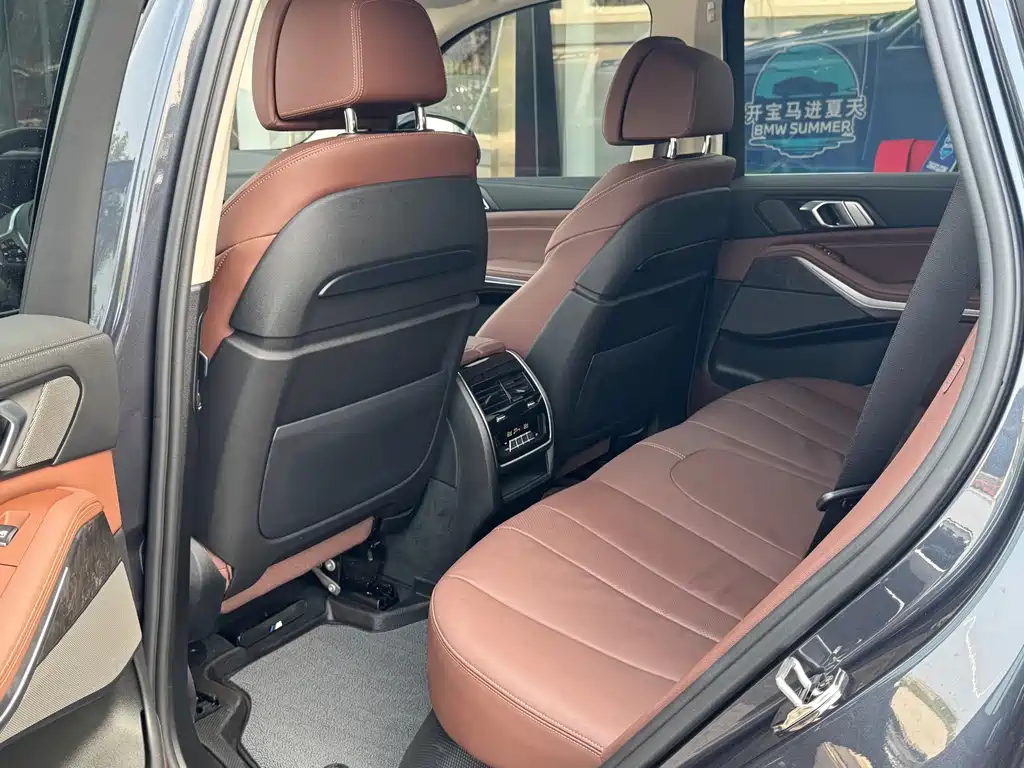 BMW X5 (Import) — миниатюра 10