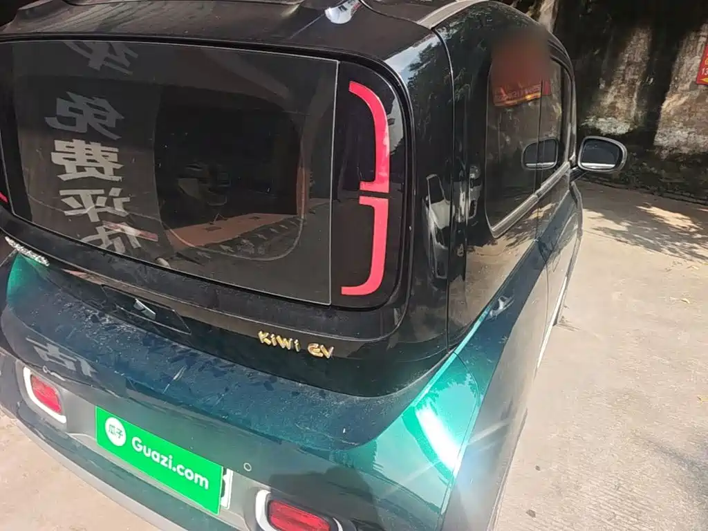Baojun KiWi EV — миниатюра 8