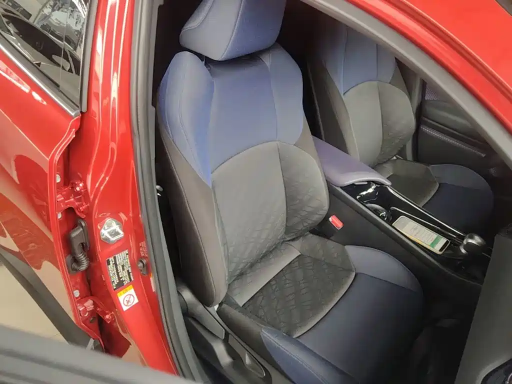 Toyota C-HR — миниатюра 25